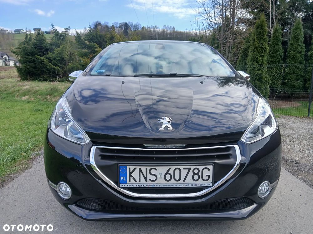 Peugeot 208 120 VTI Allure - 3