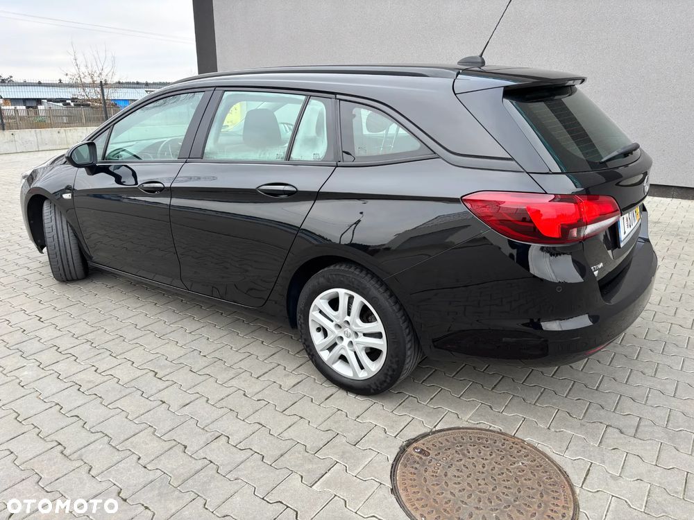 Opel Astra 1.5 D Start/Stop Business Elegance - 3