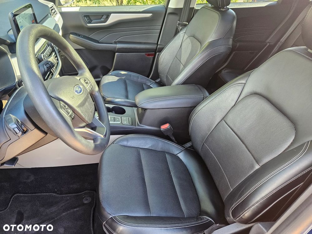 Ford Kuga 1.5 EcoBoost ST-LINE - 22