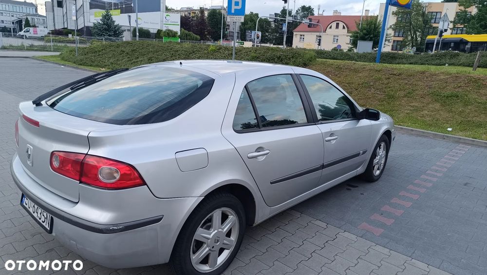 Renault Laguna 1.9 dCi Expression - 4