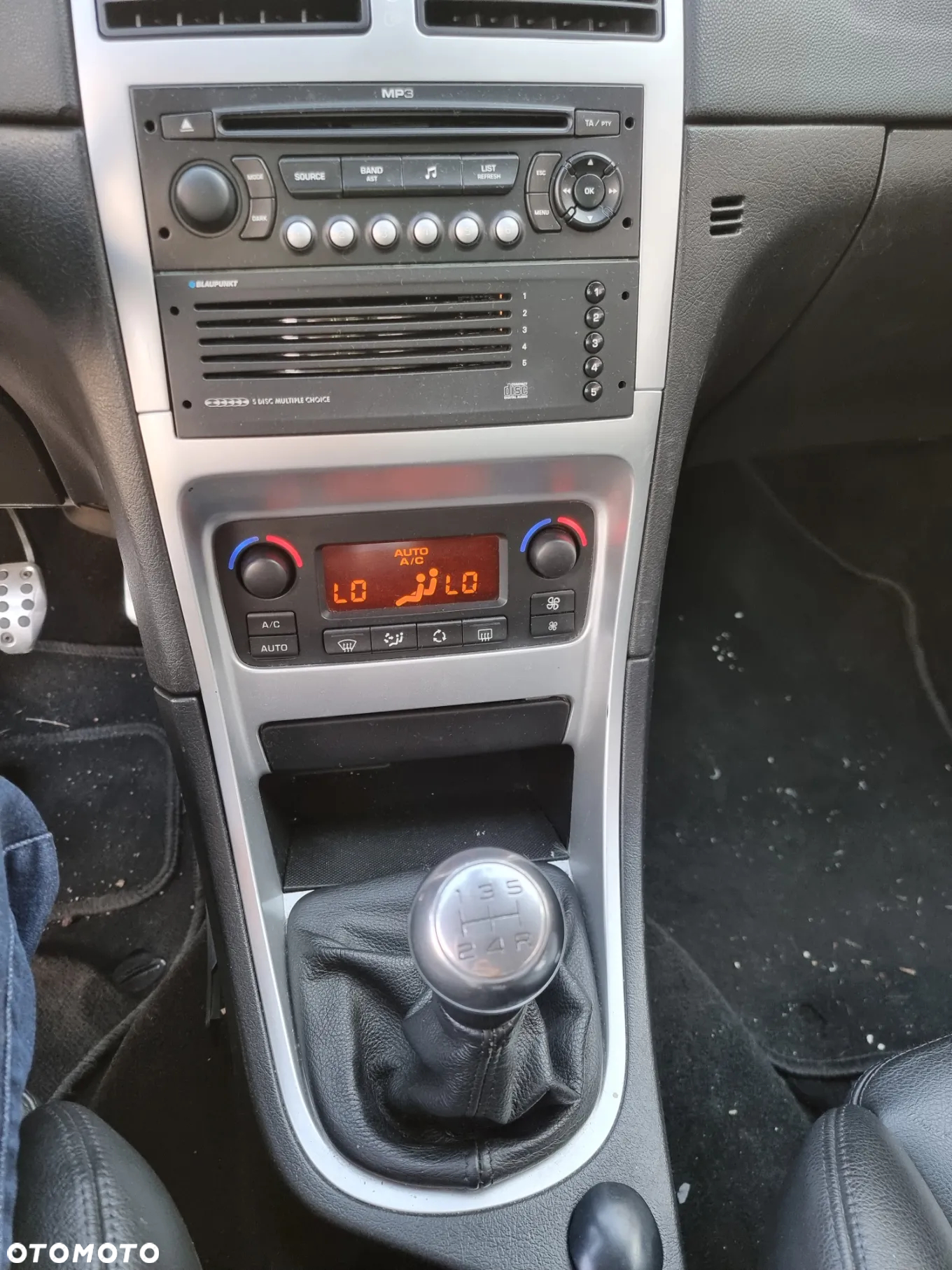 Peugeot 307 CC 1.6 Intense - 28