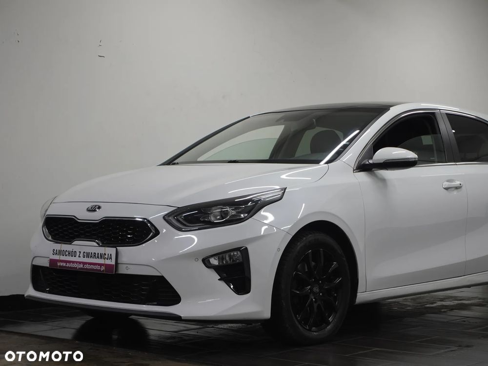 Kia Ceed 1.4 T-GDI OPF Platinum Edition - 14