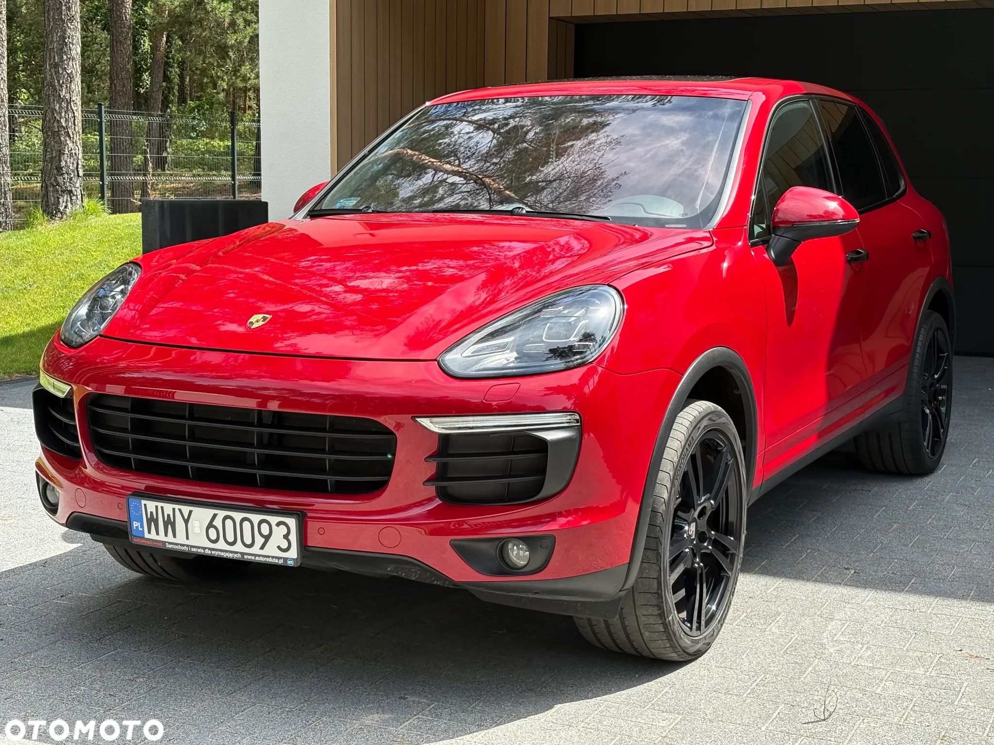 Porsche Cayenne Standard - 1
