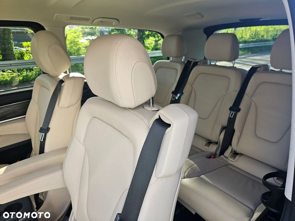 Mercedes-Benz Klasa V 300 d 4-Matic 9G-Tronic Exclusive (ekstra d³) - 15