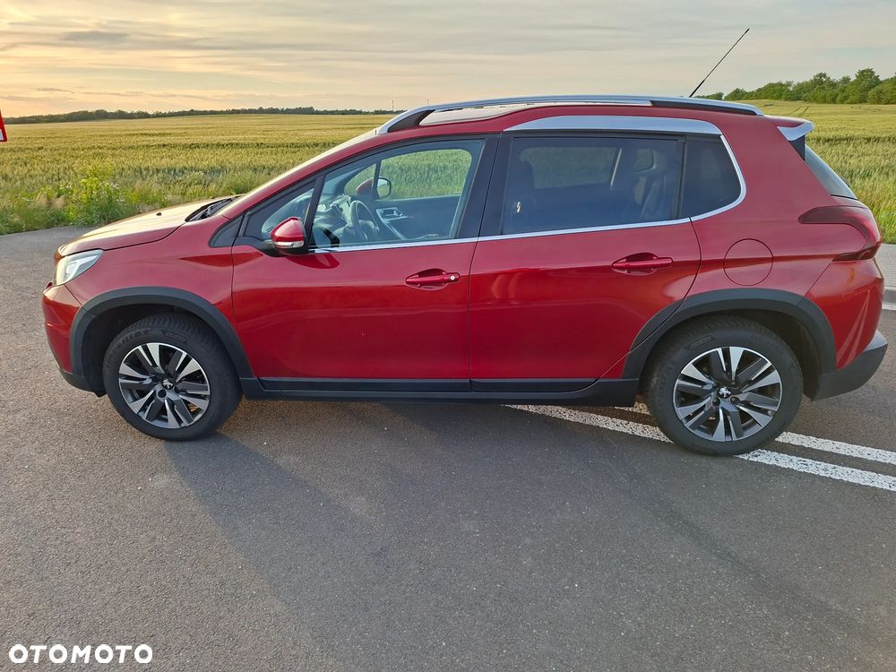 Peugeot 2008 BlueHDi FAP 120 STOP & START Allure - 8
