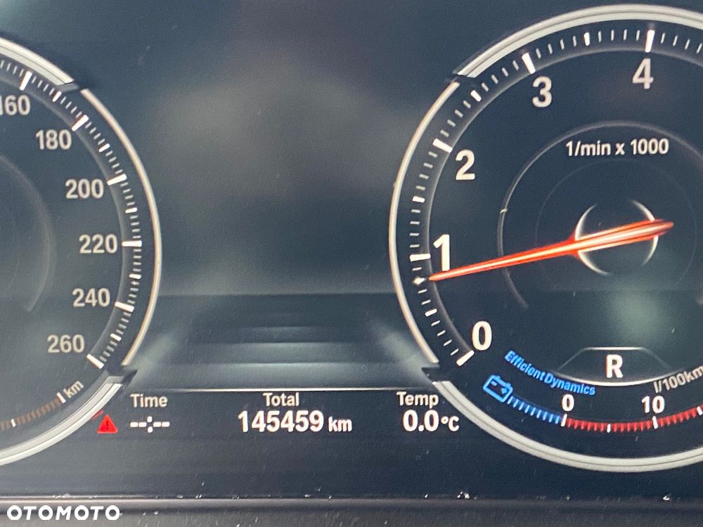 BMW X5 xDrive50i Sport-Aut - 16