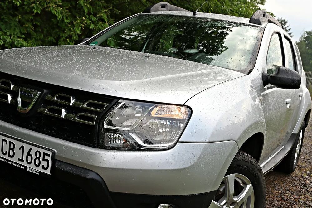 Dacia Duster TCe 125 4x2 Celebration - 1