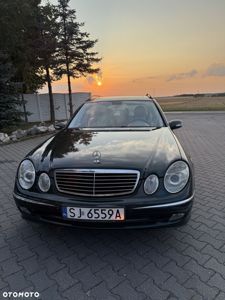 Mercedes-Benz Klasa E 320 CDI T Avantgarde - 1