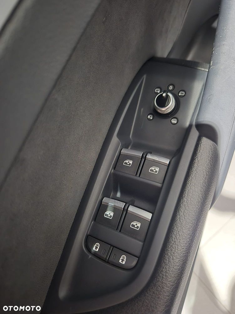 Audi Q5 40 TDI mHEV Quattro S Line S tronic - 18