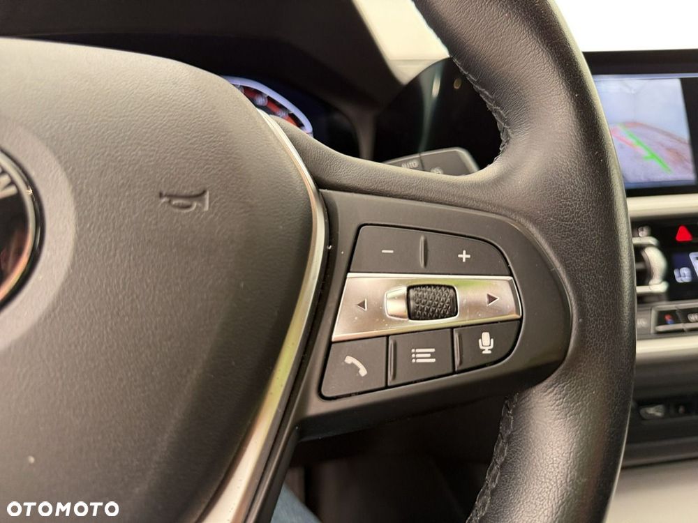 BMW Seria 3 - 20