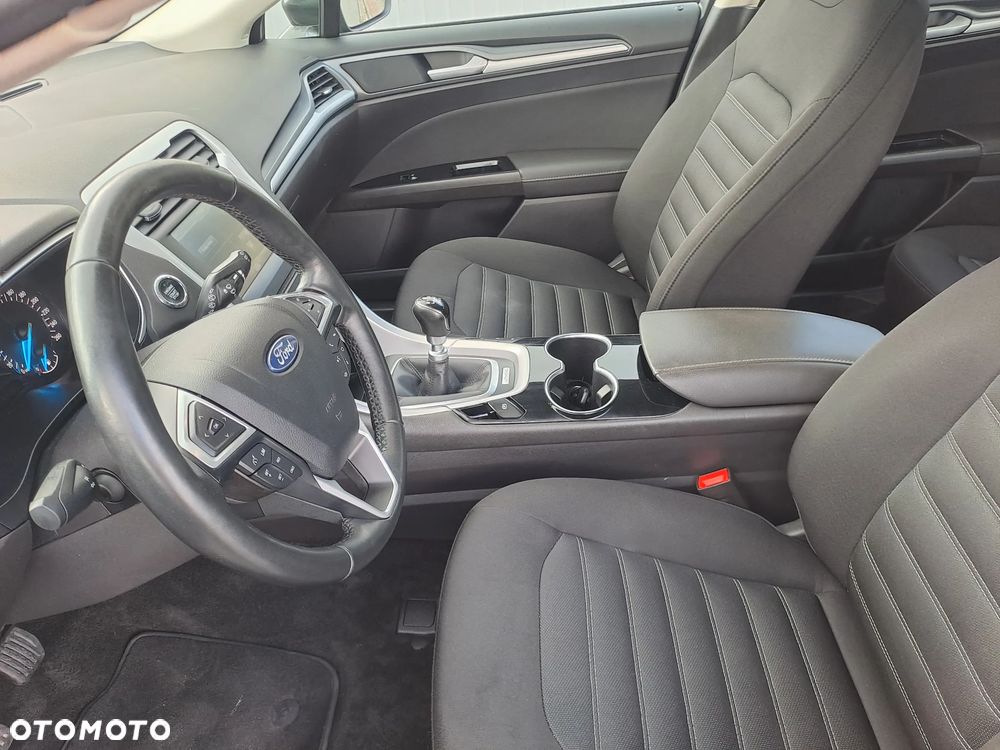 Ford Mondeo 1.5 EcoBoost Ambiente - 21