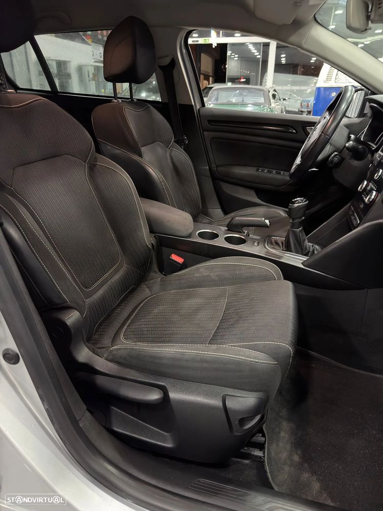 Renault Mégane 1.6 dCi Limited - 19