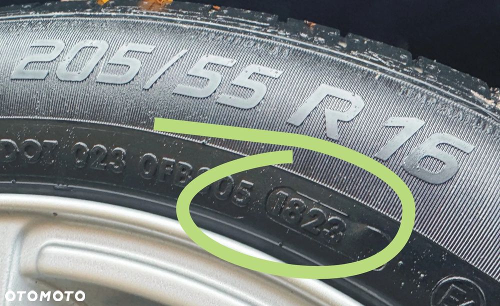 Volvo V40 D2 Momentum - 22