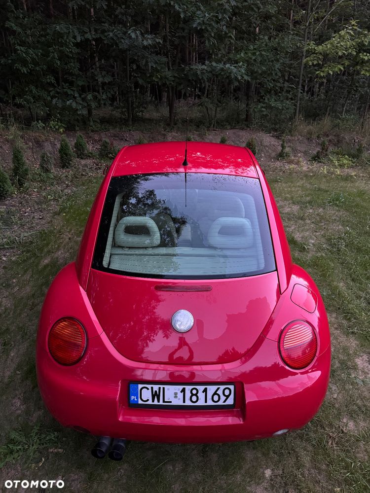 Volkswagen New Beetle 2.0 - 5