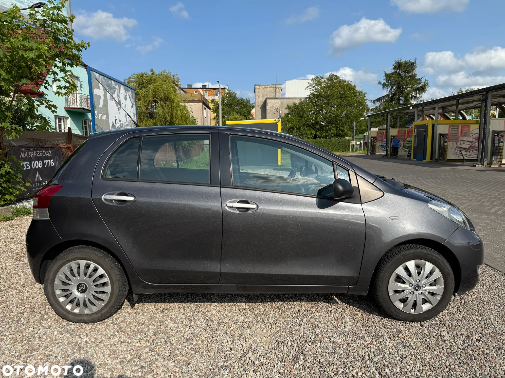 Toyota Yaris - 5