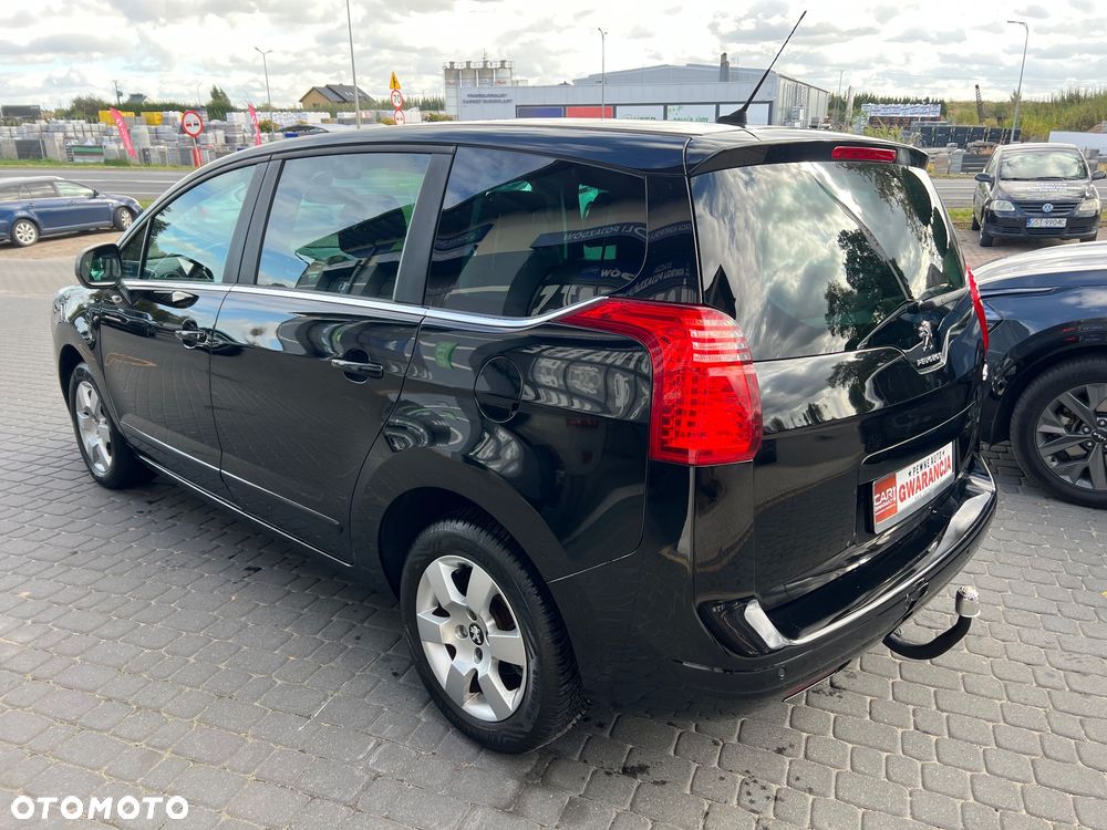 Peugeot 5008 - 3