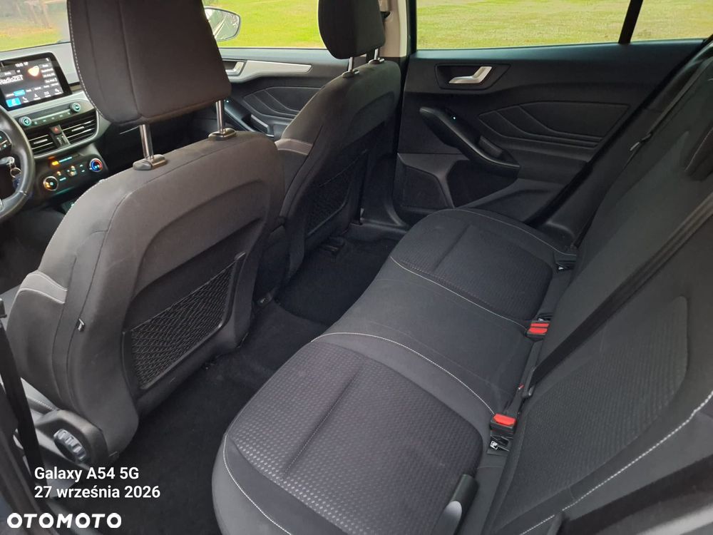 Ford Focus 1.5 TDCi SYNC Edition ASS - 11