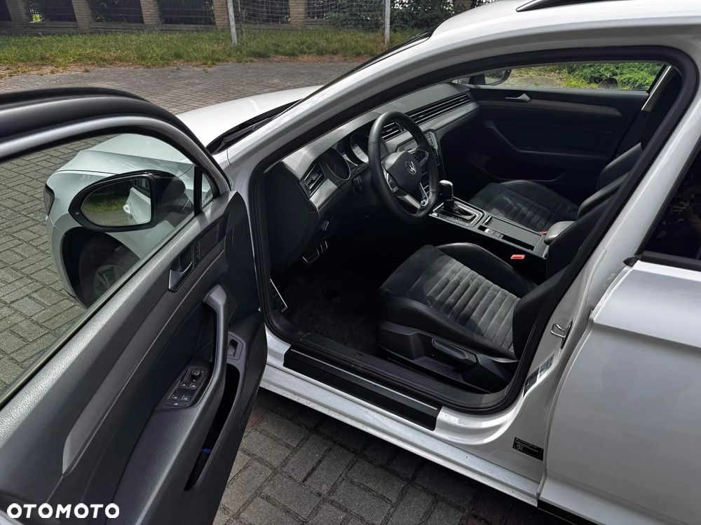 Volkswagen Passat 2.0 TDI EVO Business DSG - 9