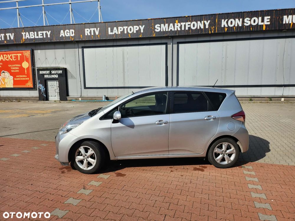 Toyota Verso S 1.33 VVT-i - 2