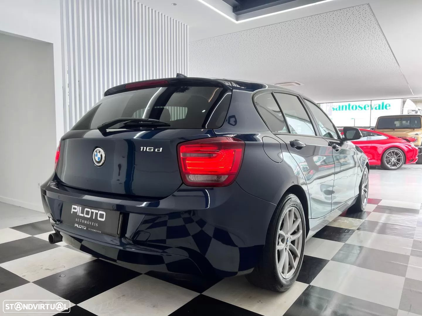 BMW 116 d EDynamics Line Urban - 9