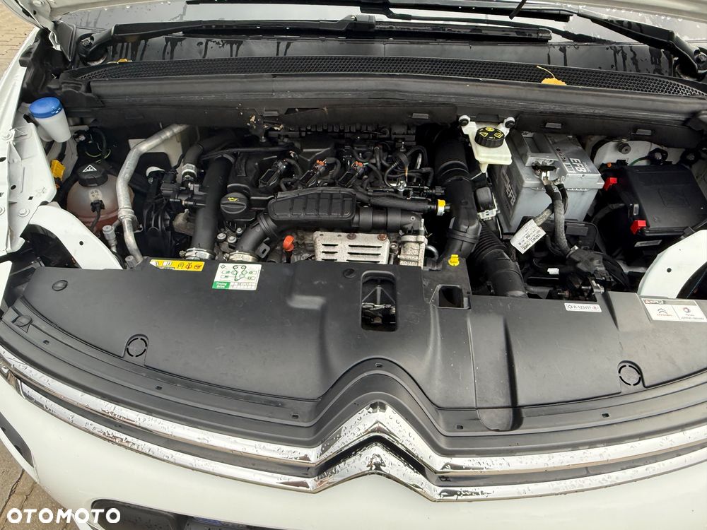 Citroën C4 Picasso 1.2 PureTech Feel S&S - 19