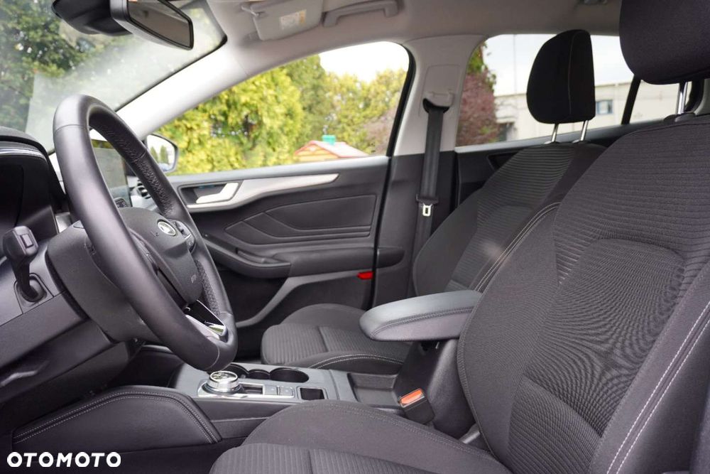 Ford Focus - 12