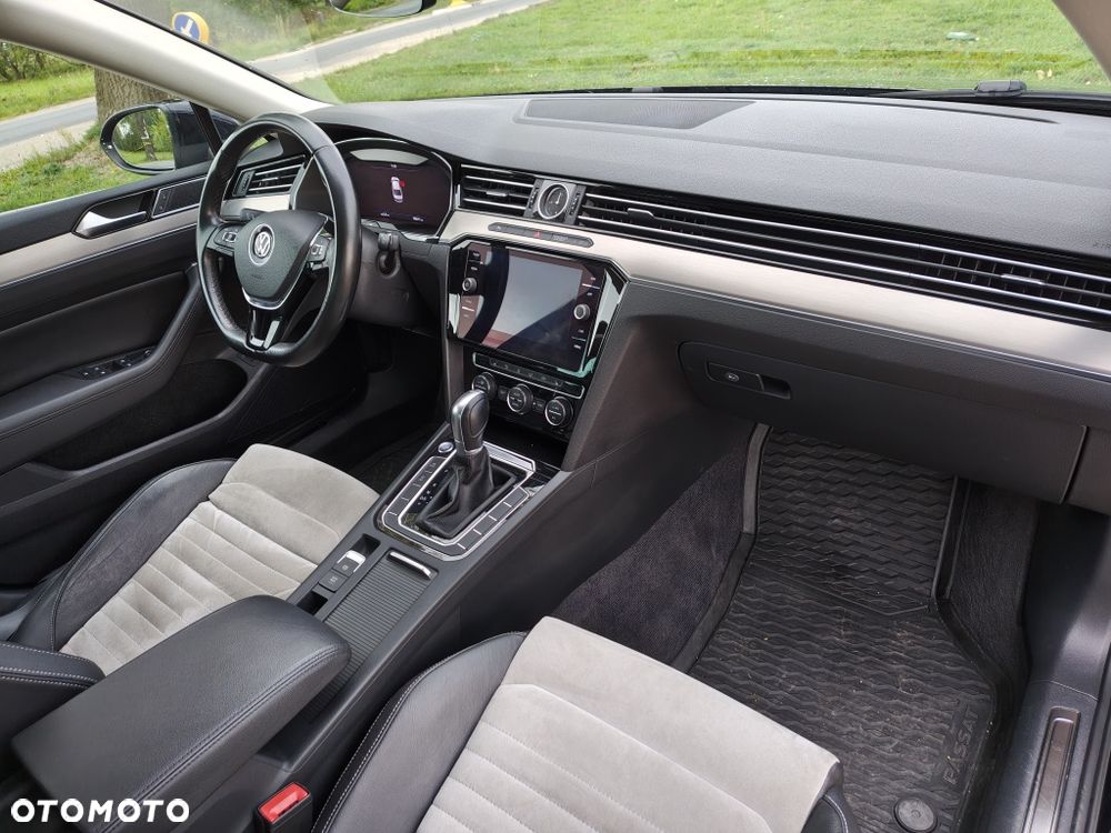 Volkswagen Passat - 6