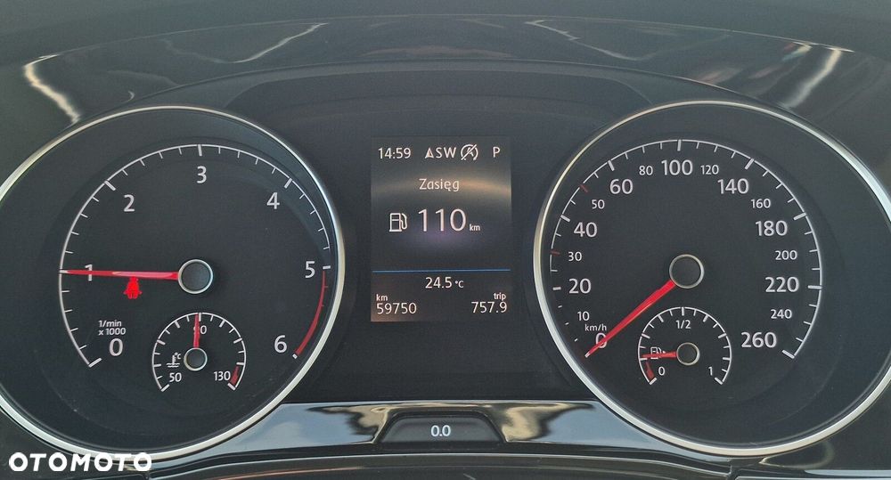Volkswagen Touran 2.0 TDI BMT Highline DSG - 24