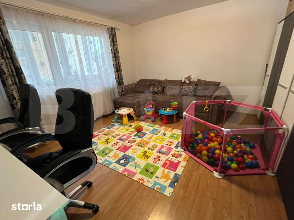 Apartament cu 2 camere, decomandat, etaj 6, cu lift, zona HAN/Spitalul — fotografia 3