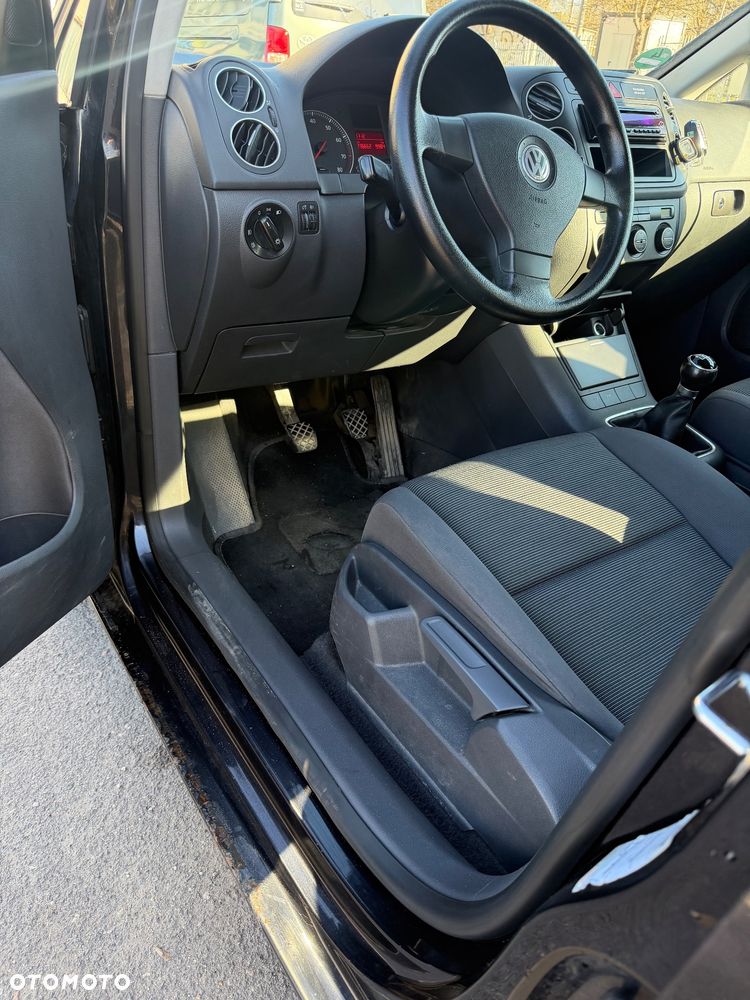 Volkswagen Golf 1.6 FSI Trendline - 7