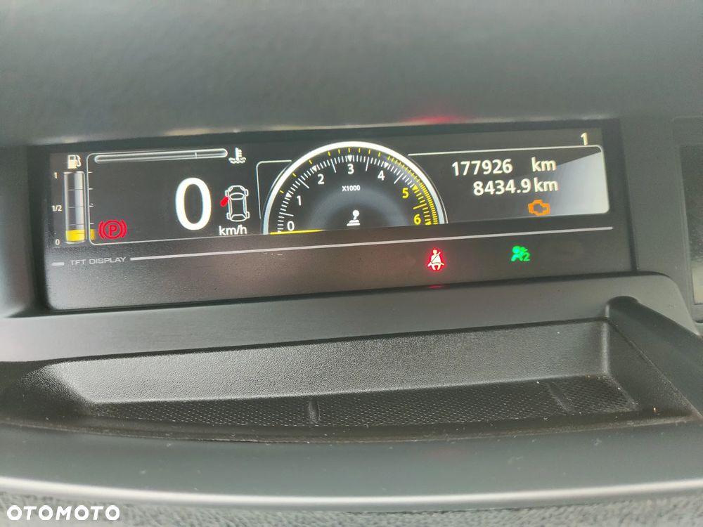 Renault Scenic dCi 110 Paris - 8