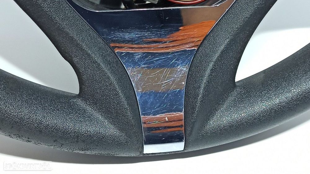 VOLANTE RENAULT CAPTUR LIMITED - 6