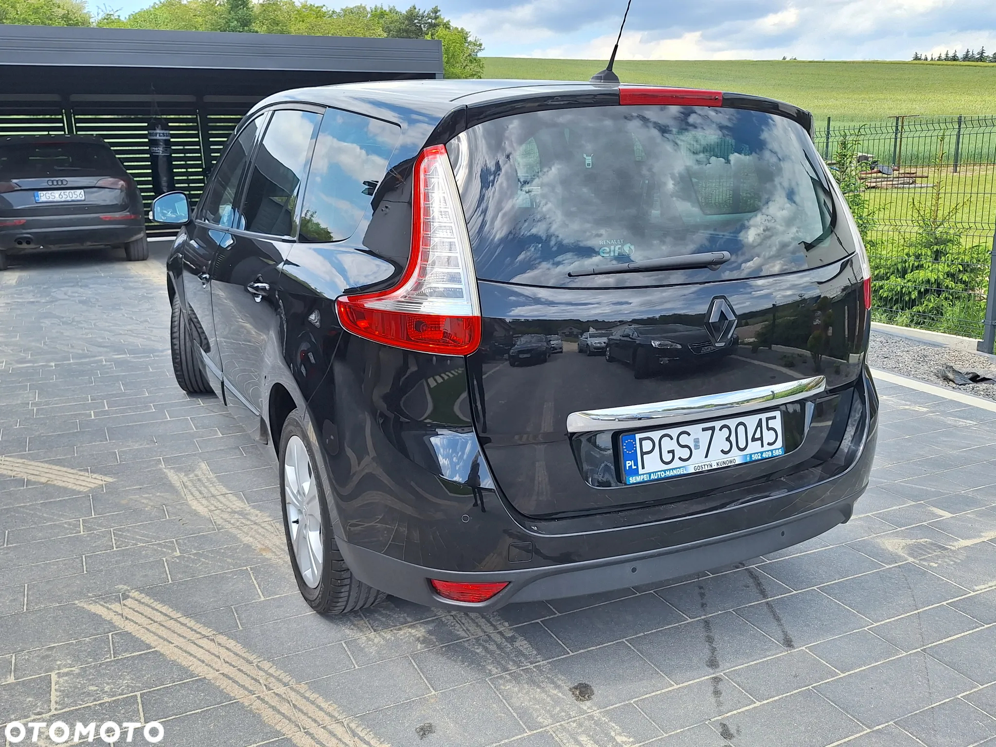 Renault Grand Scenic Gr 1.4 16V TCE Bose Edition - 10