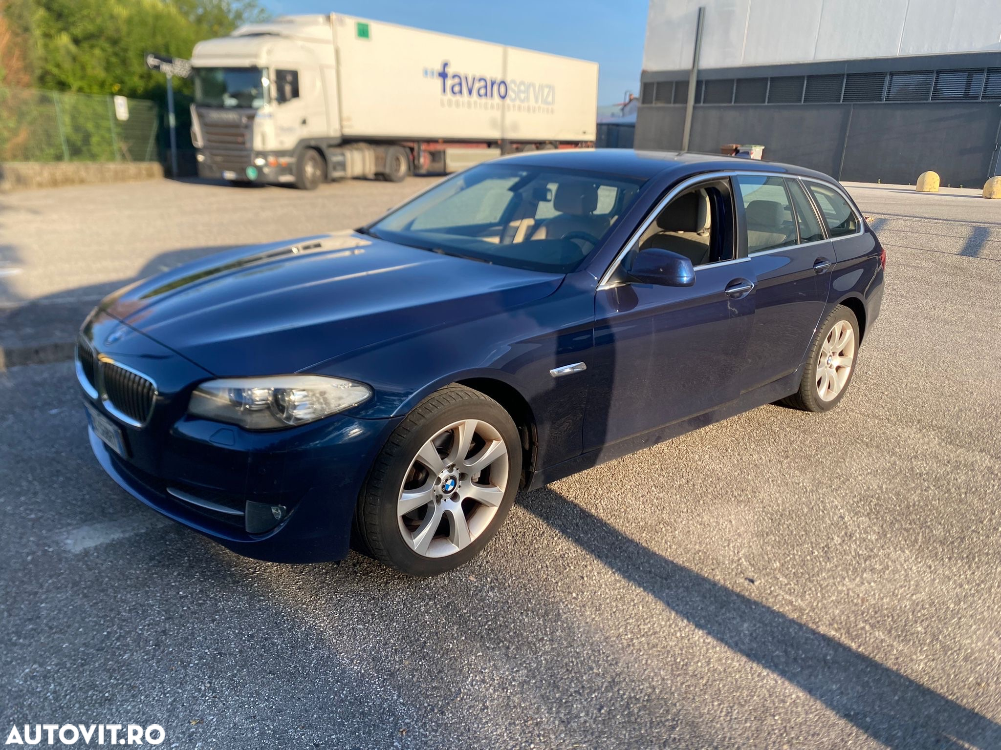 BMW Seria 5 520d Touring Aut. - 3