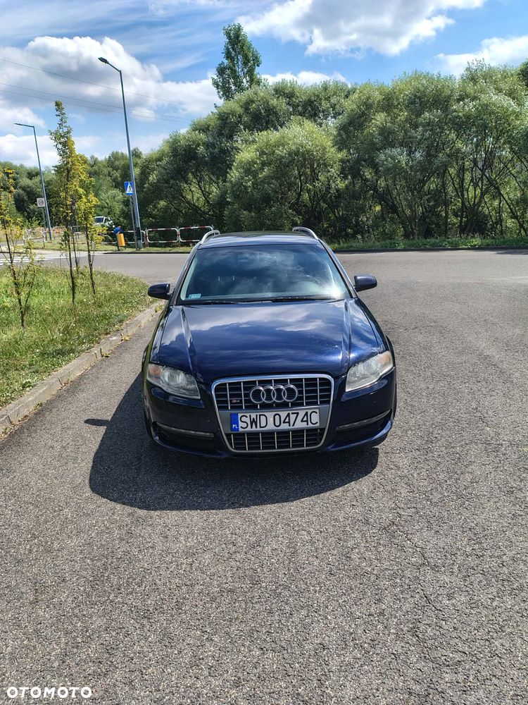 Audi A4 Avant - 4