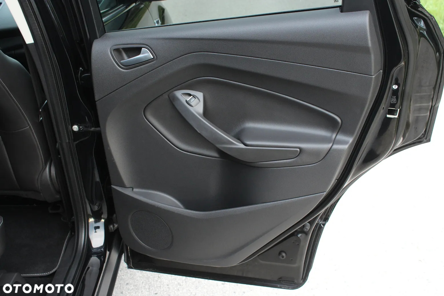 Ford Kuga 2.0 TDCi 4WD Titanium - 35