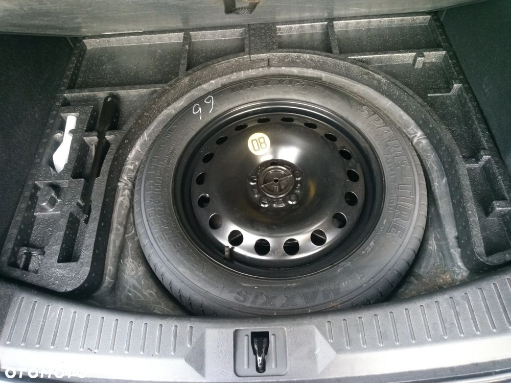 Ford Kuga 1.5 EcoBoost 2x4 Trend - 10