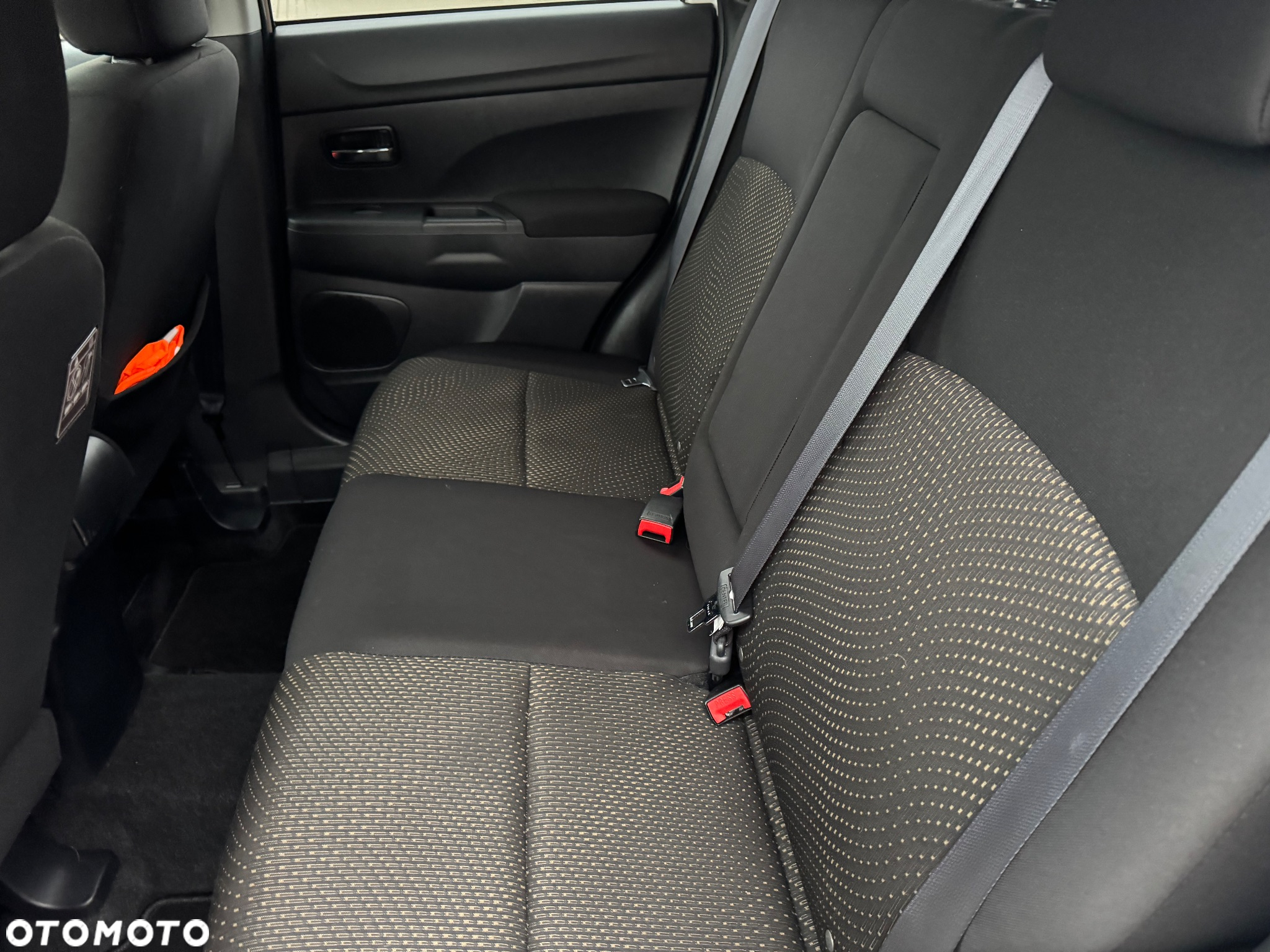 Mitsubishi ASX 1.6 2WD Diamant Edition+ - 14