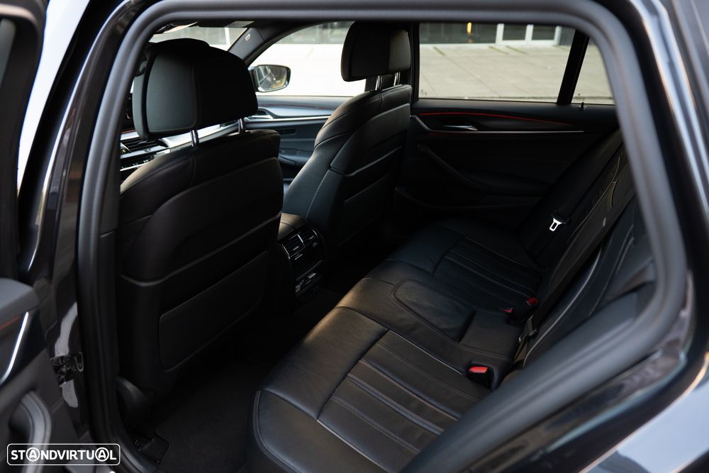BMW 520 e Pack M - 21