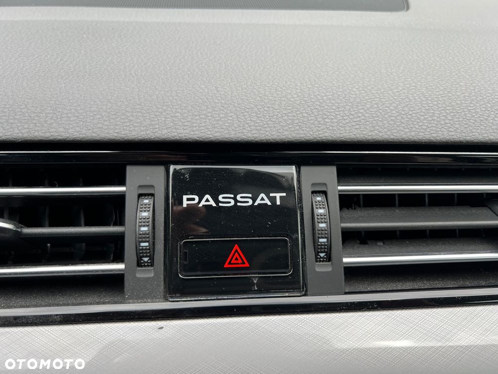 Volkswagen Passat 1.5 TSI EVO Business - 14