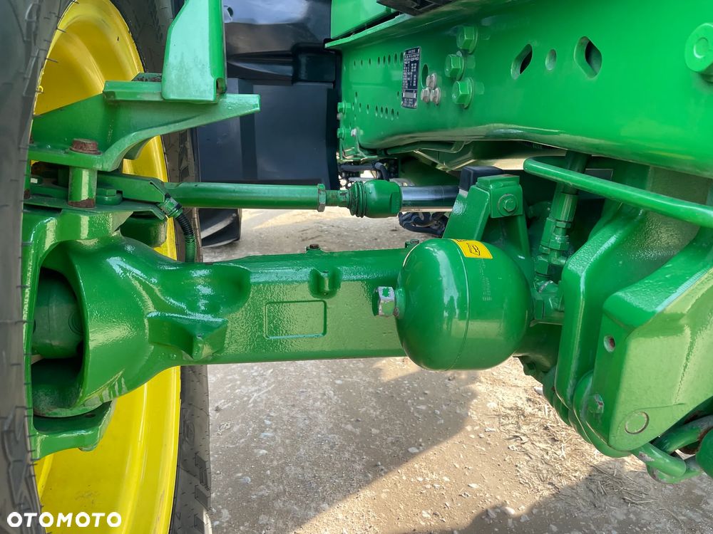 John Deere 6155M - 17