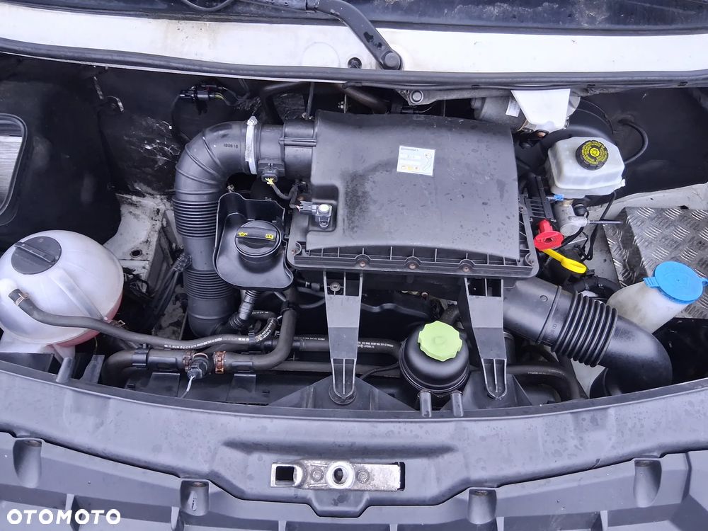 Volkswagen Crafter - 23