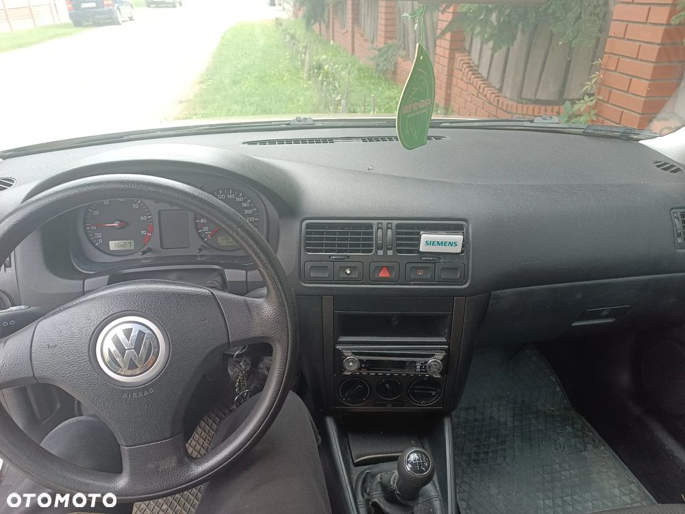 Volkswagen Bora - 7