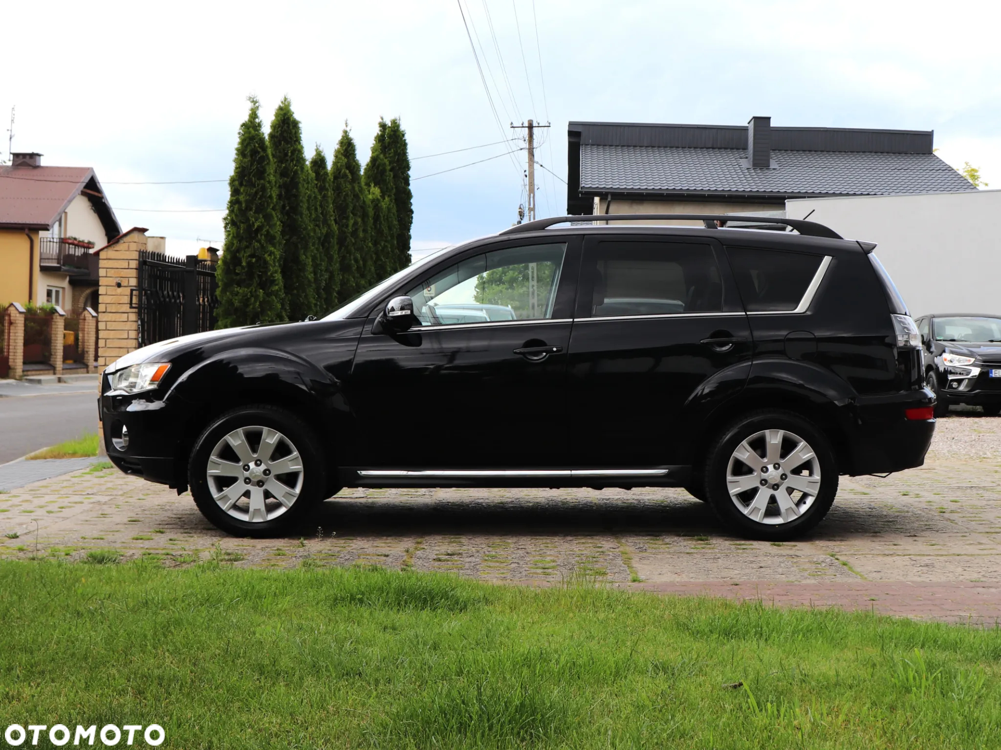 Mitsubishi Outlander 2.0 Intense 2WD - 9