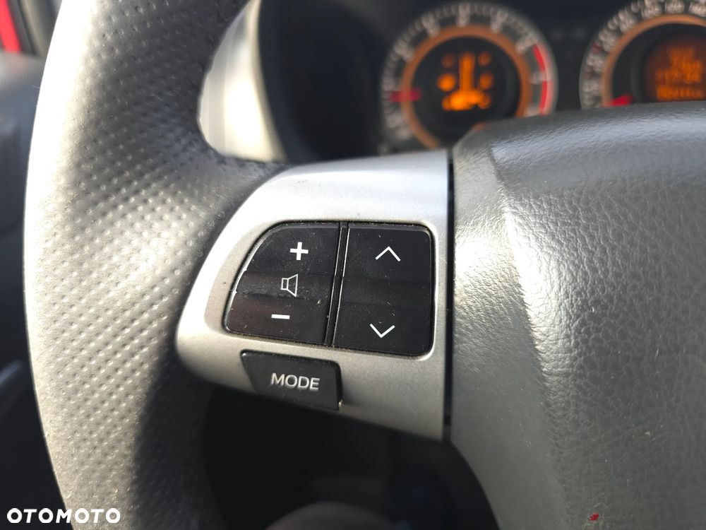 Toyota Auris 1.33 VVT-i Edition - 24