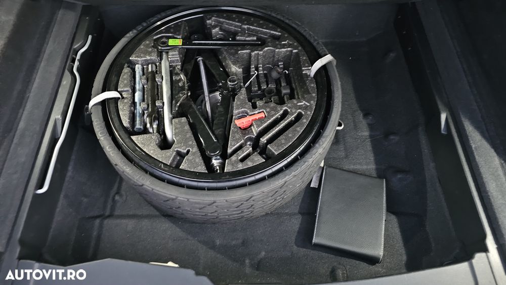 Volkswagen Touareg 3.0 V6 TDI 4Motion DPF Automatik R-Line - 20