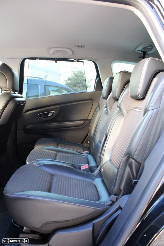 Renault Grand Scénic dCi 110 EDC Bose Edition - 23