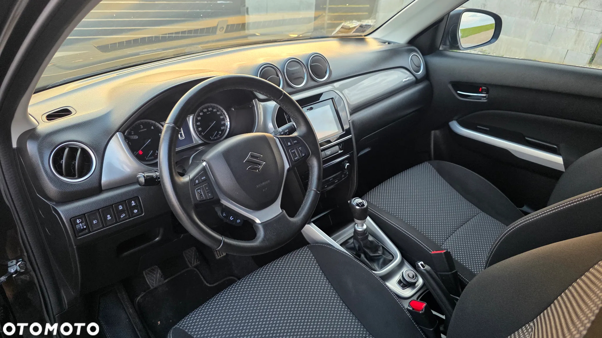 Suzuki Vitara 1.6 DDiS (4x4) Allgrip Comfort - 11