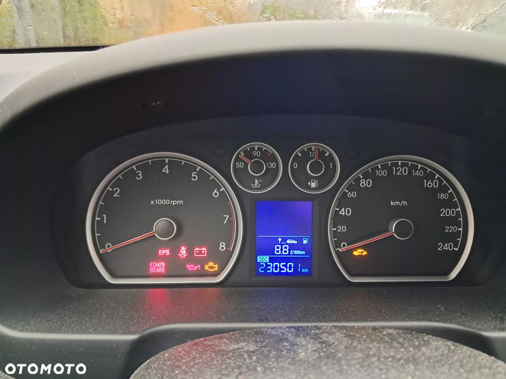 Hyundai i30 1.4 Base + - 17