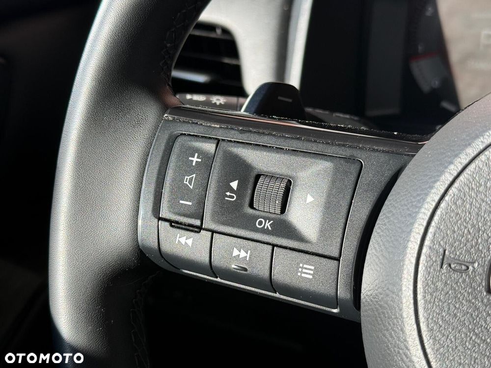Nissan Qashqai 1.3 DIG-T MHEV N-Connecta Xtronic - 16